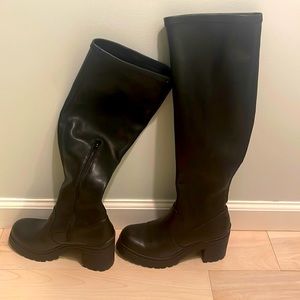 Madden girls boots 6.5 size
